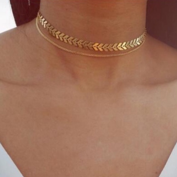 2 layer chevron and chain gold choker! - Picture 2 of 4